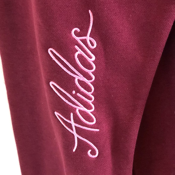 Adidas Brand Hooded Sweatshirt Pullover Maroon Men’s Sz.Med,Women’s Sz.Large NWT - Picture 3 of 6